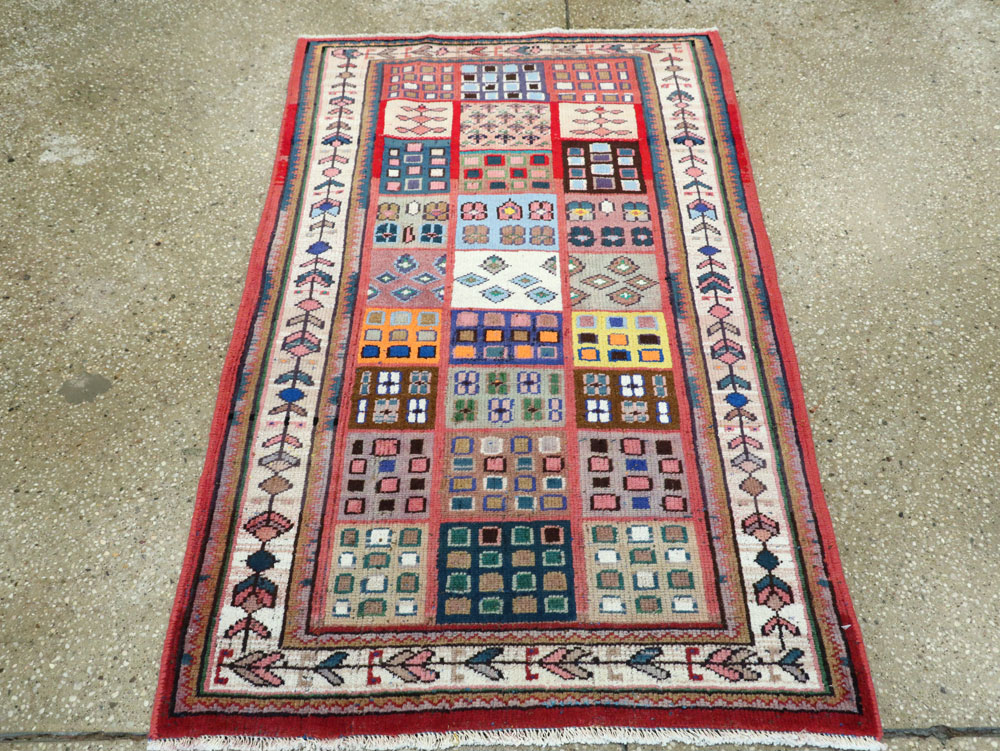 Vintage Persian Mahal Rug, No.26339 - Gsblank