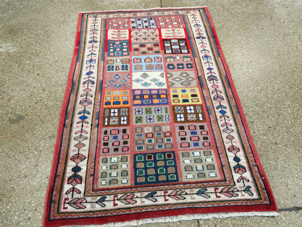 Vintage Persian Mahal Rug, No.26339 - Gsblank