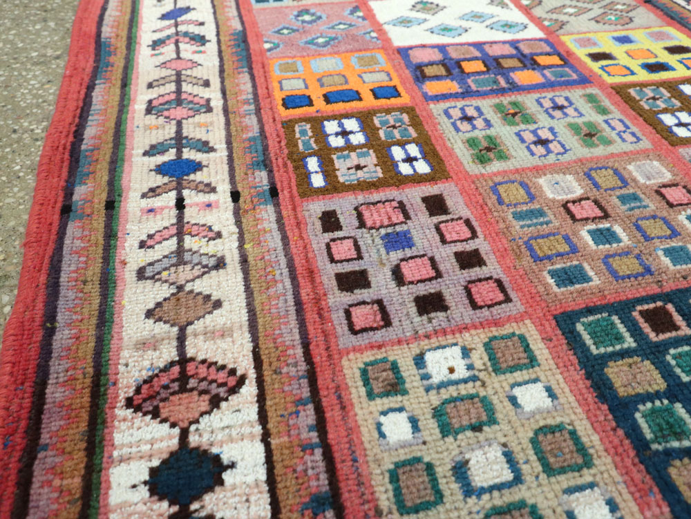 Vintage Persian Mahal Rug, No.26339 - Gsblank