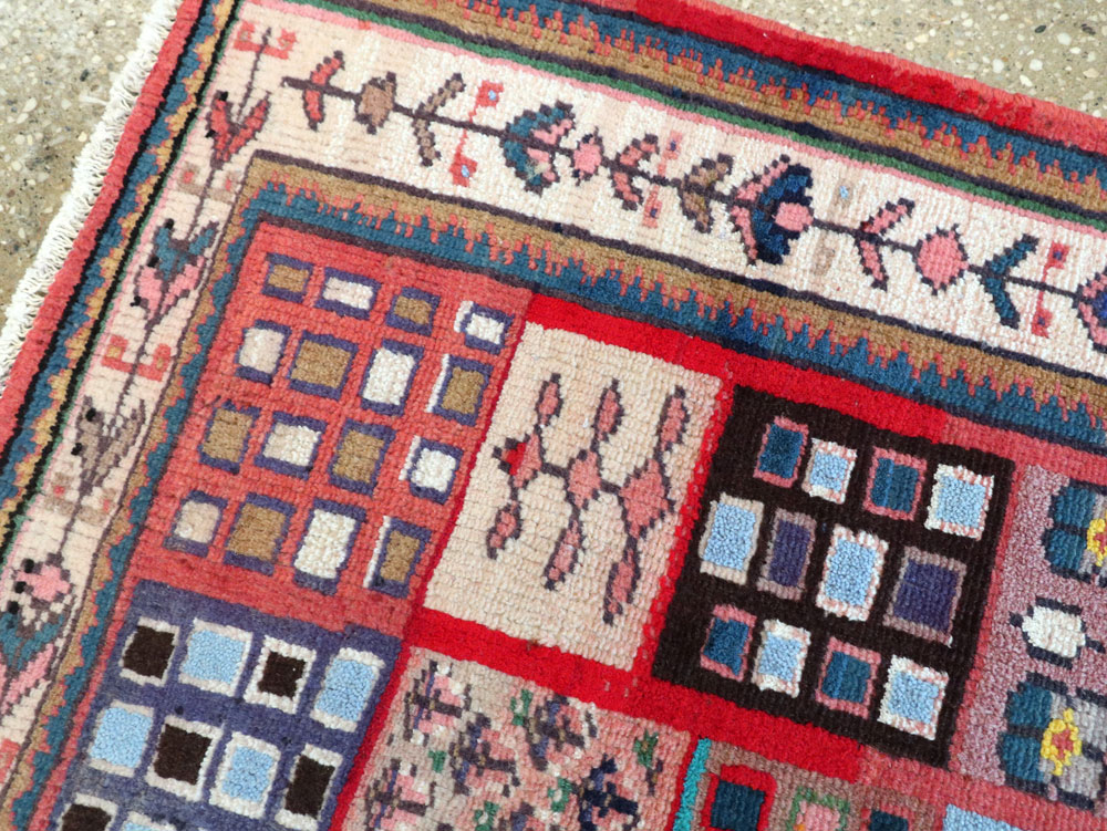 Vintage Persian Mahal Rug, No.26339 - Gsblank