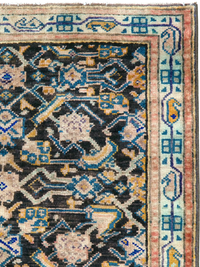 Vintage Persian Tabriz Rug, No.26346 - Gsblank