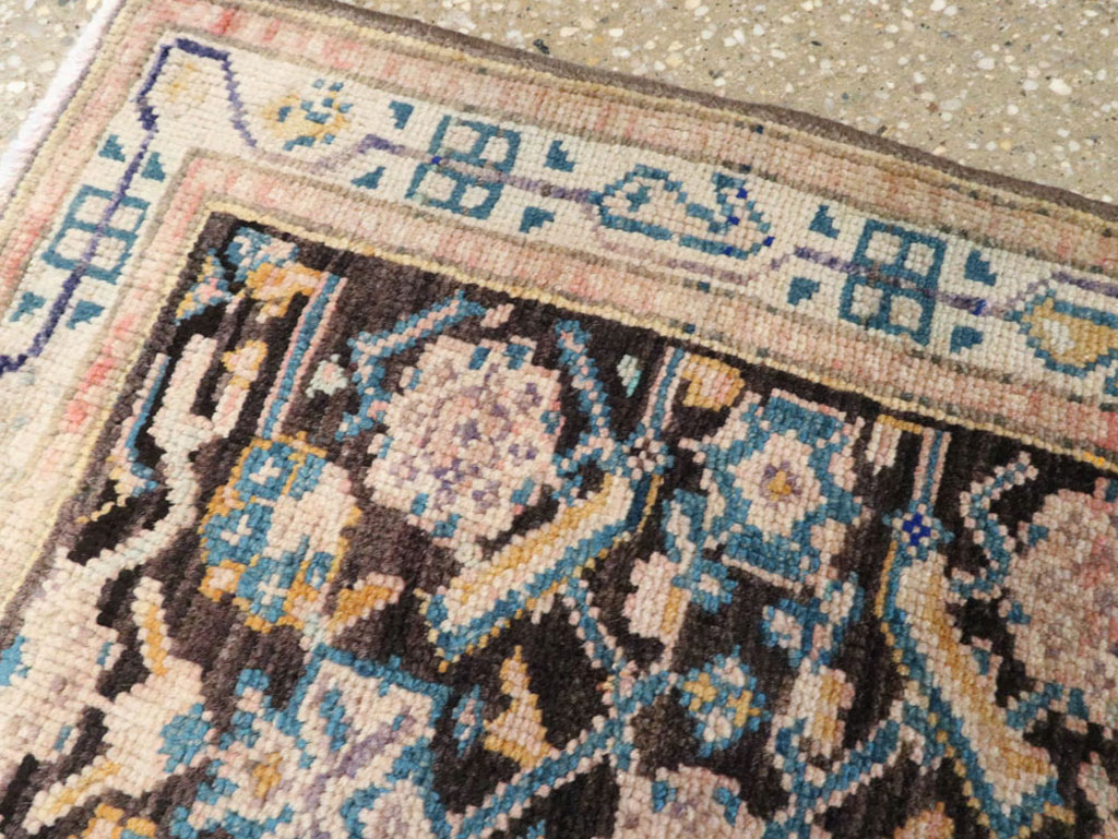 Vintage Persian Tabriz Rug, No.26346 - Gsblank