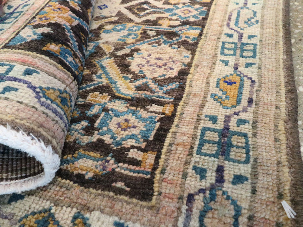 Vintage Persian Tabriz Rug, No.26346 - Gsblank