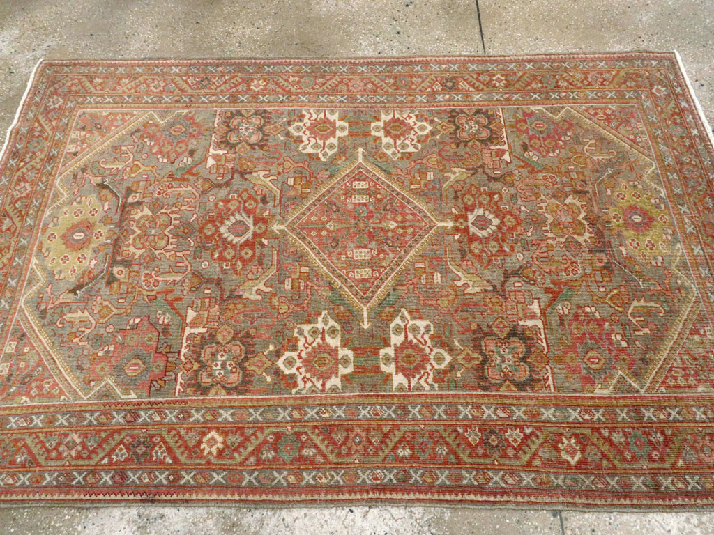 Antique Persian Mahal Rug, No.26379 - Gsblank