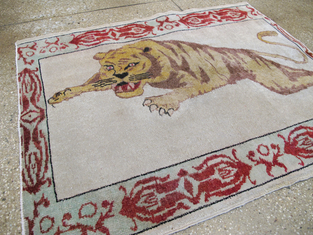 Vintage Pictorial Anatolian Rug, No.26479 - Gsblank