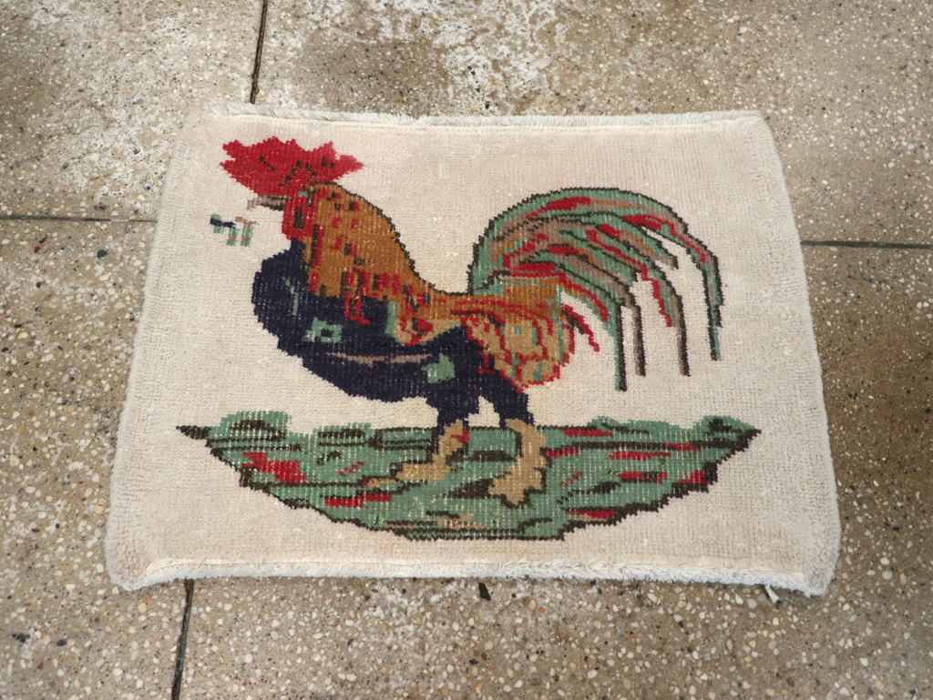 Vintage Turkish Anatolian Pictorial Throw Rug, No.26481 - Gsblank