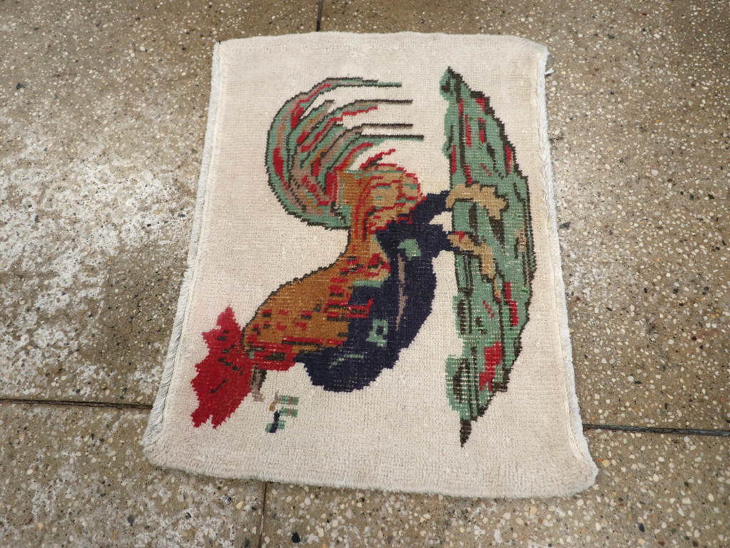 Vintage Turkish Anatolian Pictorial Throw Rug, No.26481 - Gsblank