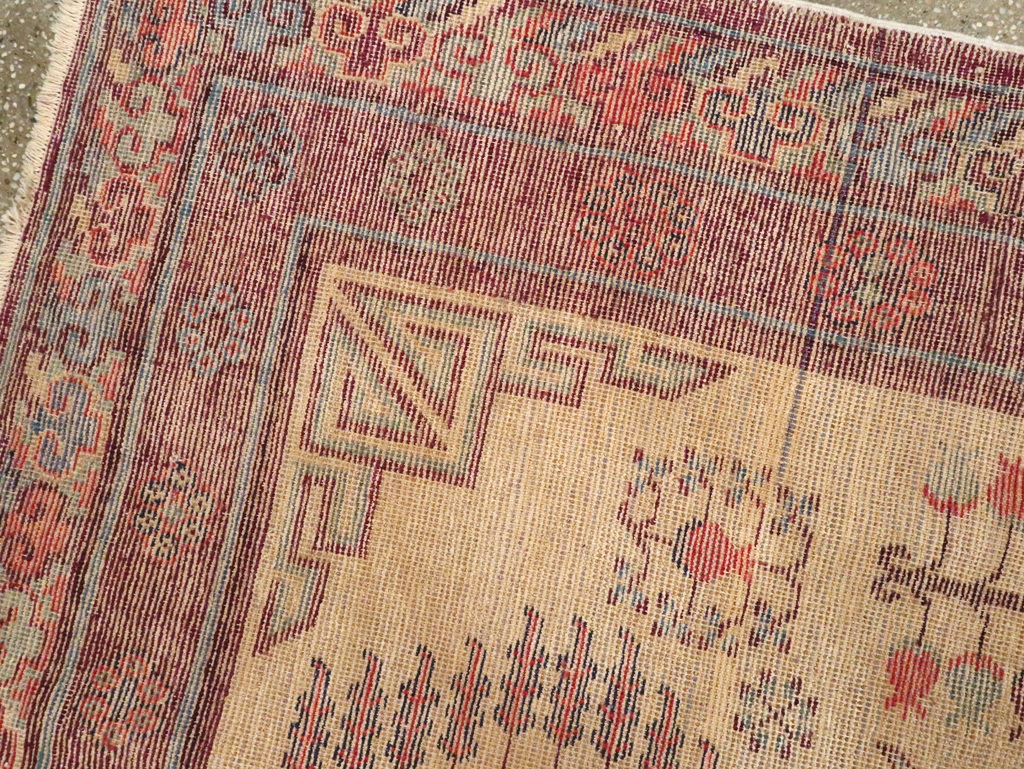 Antique East Turkestan Khotan Rug, No.26484 - Gsblank