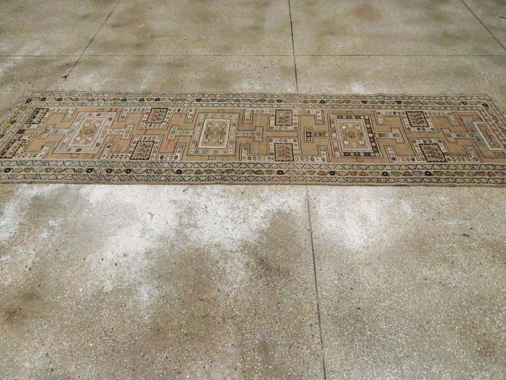 Antique Persian Kurd Runner, No.26493 - Gsblank