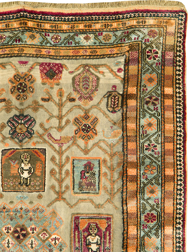 Silk Antique Persian Shiraz Pictorial Souf Throw Rug, No.26503 - Gsblank