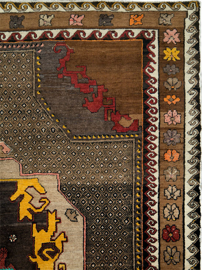 Vintage Anatolian Carpet, No.26520 - Gsblank