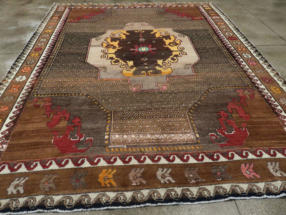 Vintage Anatolian Carpet, No.26520 - Gsblank