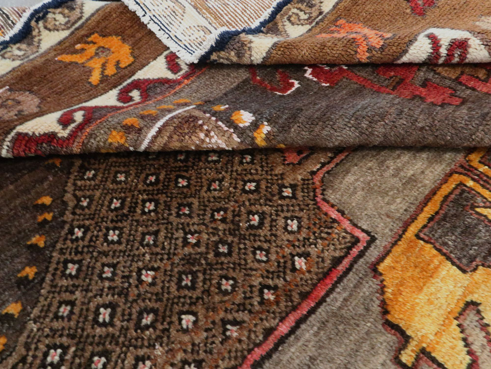 Vintage Anatolian Carpet, No.26520 - Gsblank