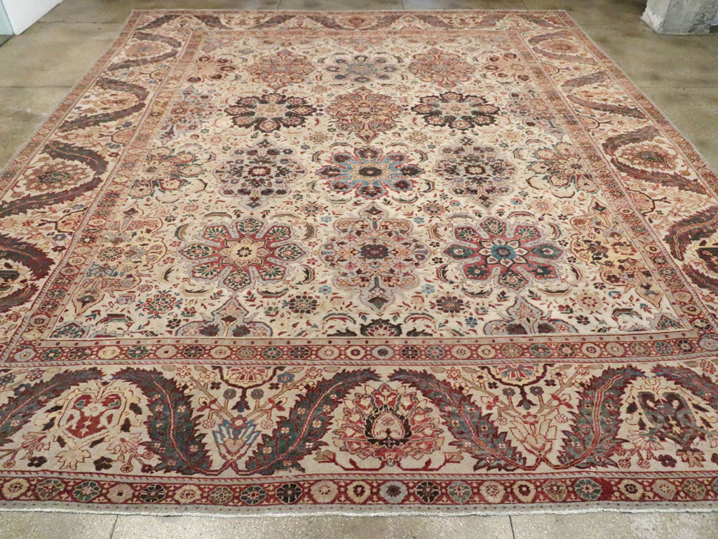 Antique Persian Sultanabad Carpet, No.26536 - Gsblank