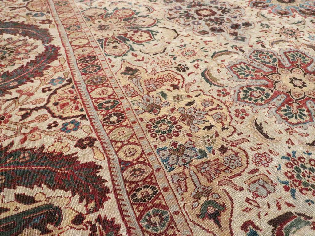 Antique Persian Sultanabad Carpet, No.26536 - Gsblank