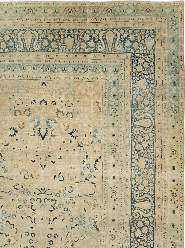 Antique Persian Mashad Carpet, No.26605 - Gsblank