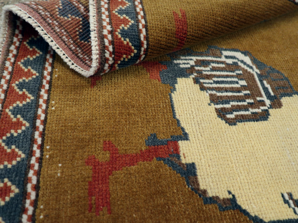 Vintage Turkish Anatolian Pictorial Square Throw Rug, No.26628 - Gsblank