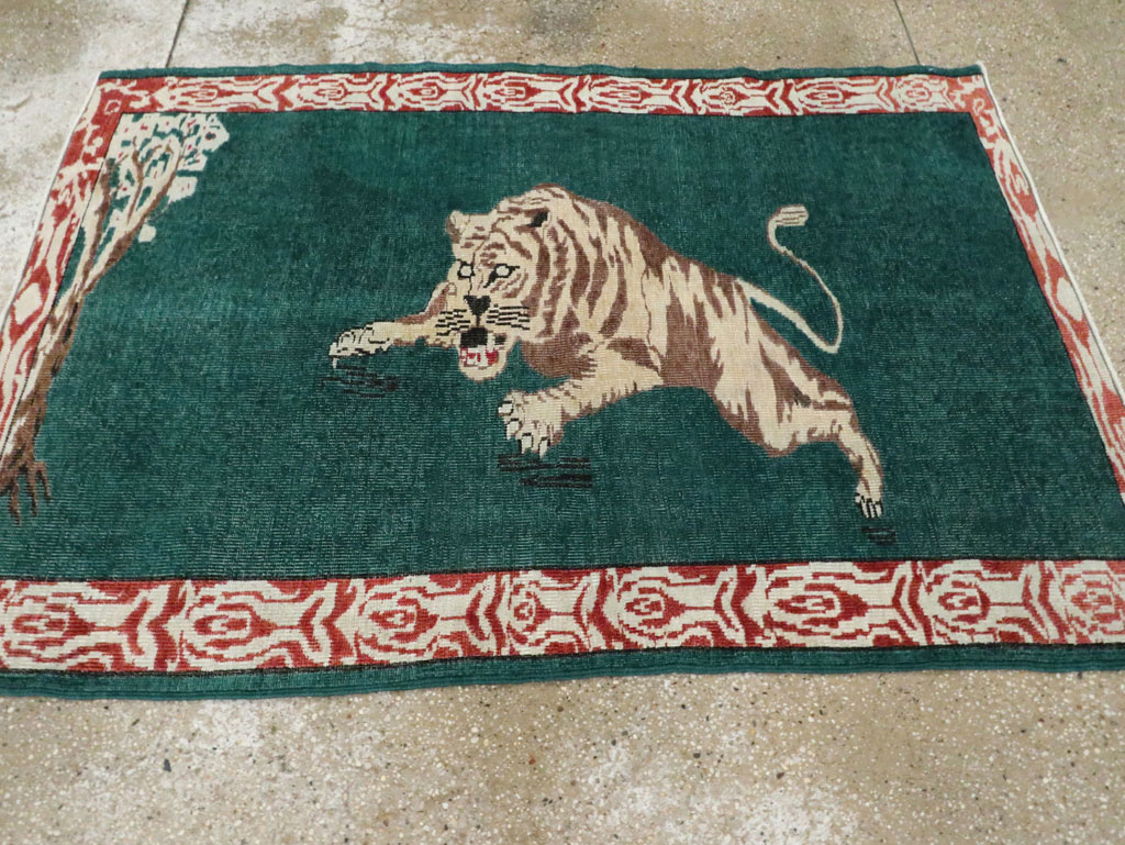 Vintage Pictorial Anatolian Rug, No.26669 - Gsblank