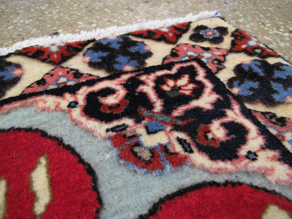 Vintage Persian Tabriz Pictorial Rug, No.26690 - Gsblank