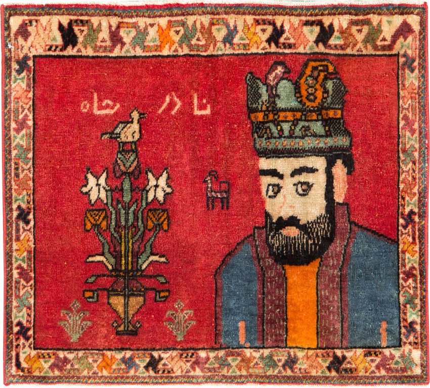 Vintage Persian Shiraz Pictorial Rug, No.26699 - Gsblank