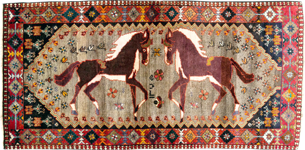 Vintage Qashqai Pictorial Rug, No.26700 - Gsblank