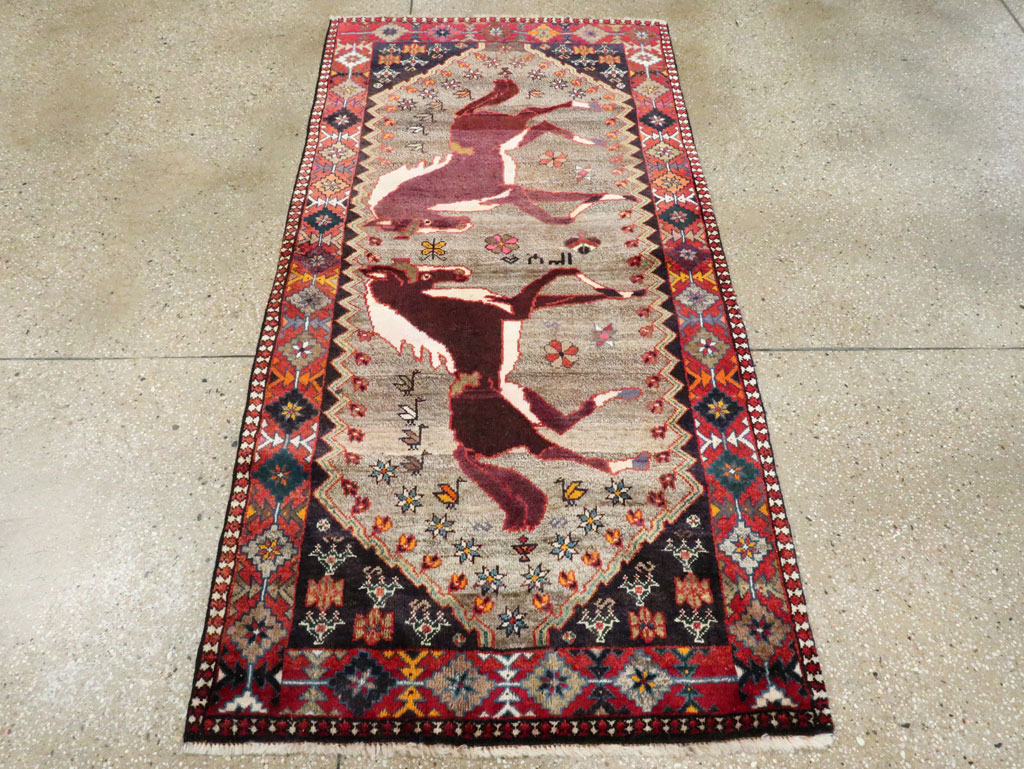 Vintage Qashqai Pictorial Rug, No.26700 - Gsblank