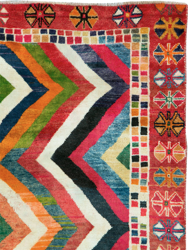 Vintage Persian Gabbeh Rug, No.26701 - Gsblank