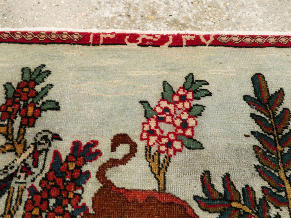 Vintage Persian Tabriz Pictorial Rug, No.26702 - Gsblank