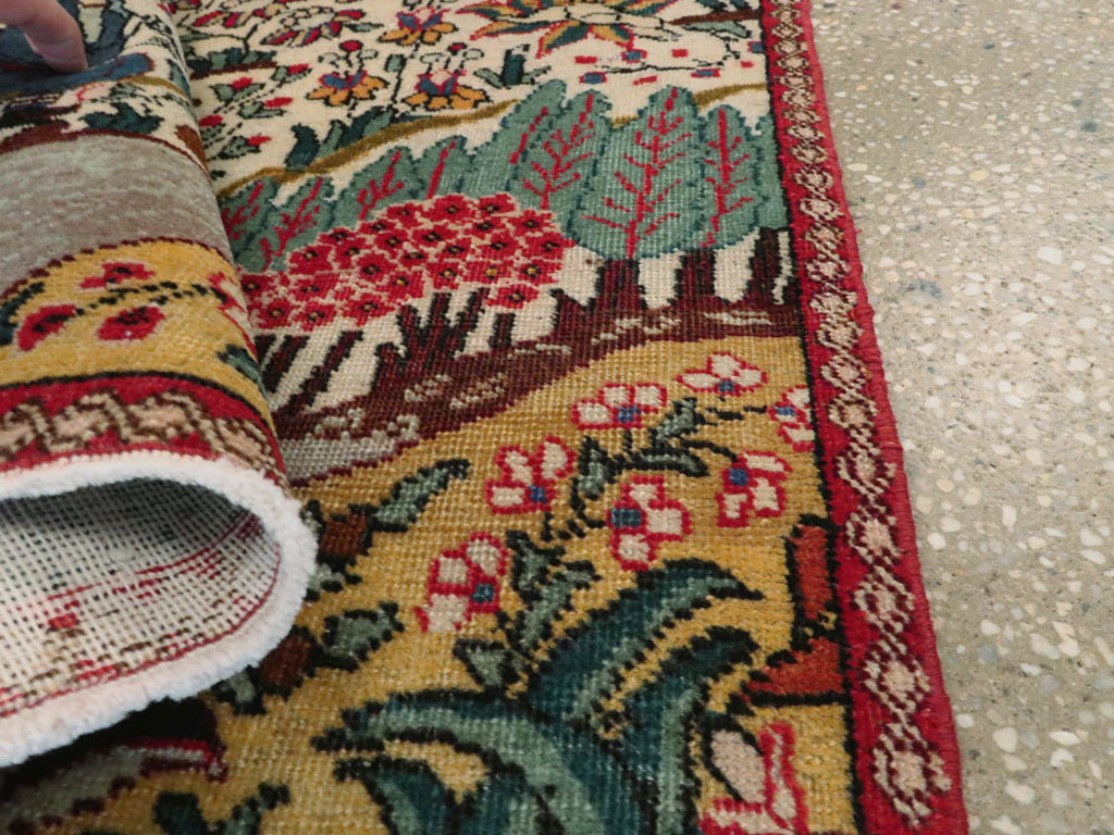 Vintage Persian Tabriz Pictorial Rug, No.26702 - Gsblank