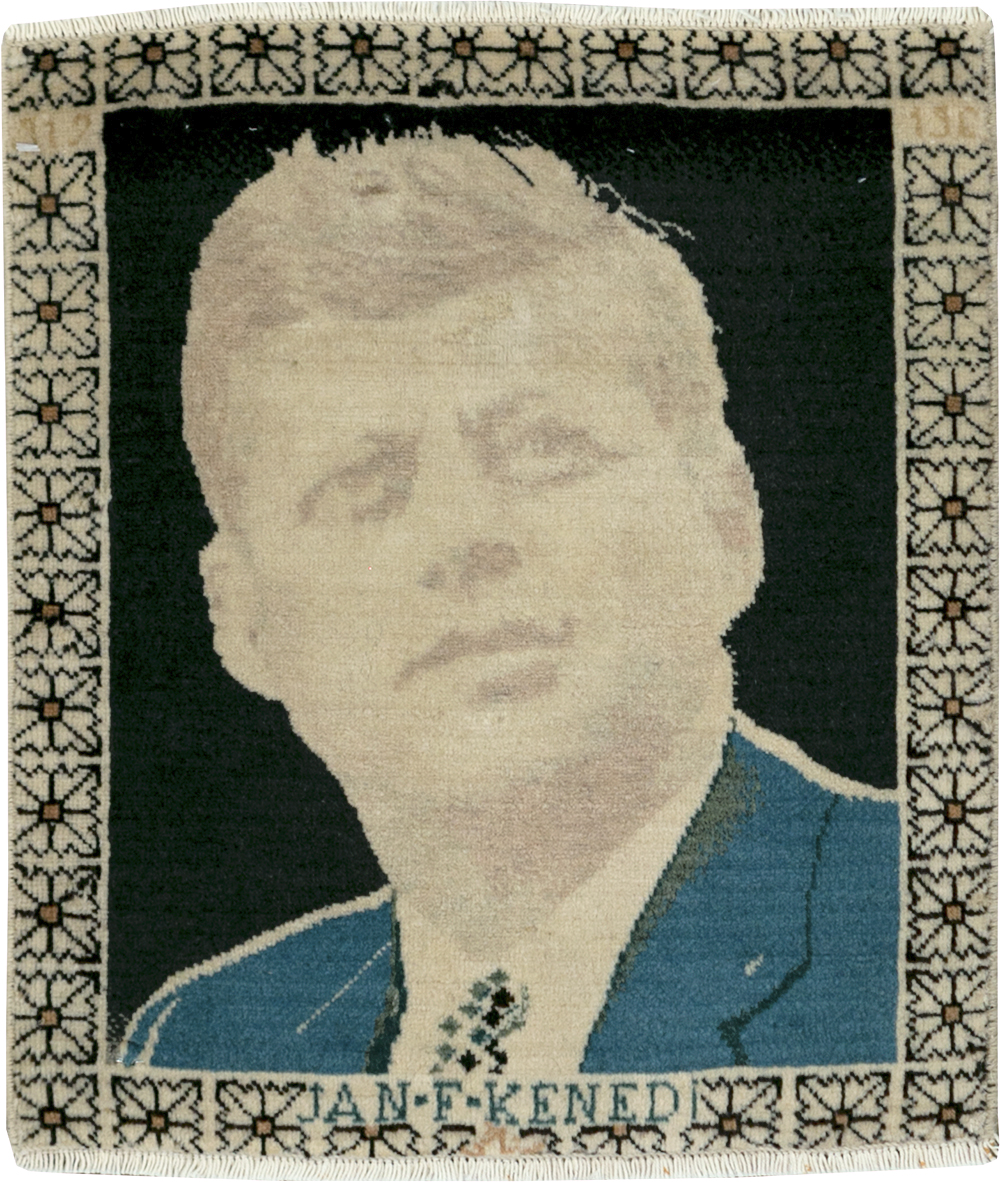 Vintage Persian Tabriz Pictorial Rug (Pair: 1 of 2), No.26709 - Gsblank