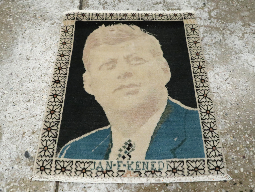 Vintage Persian Tabriz Pictorial Rug (Pair: 1 of 2), No.26709 - Gsblank