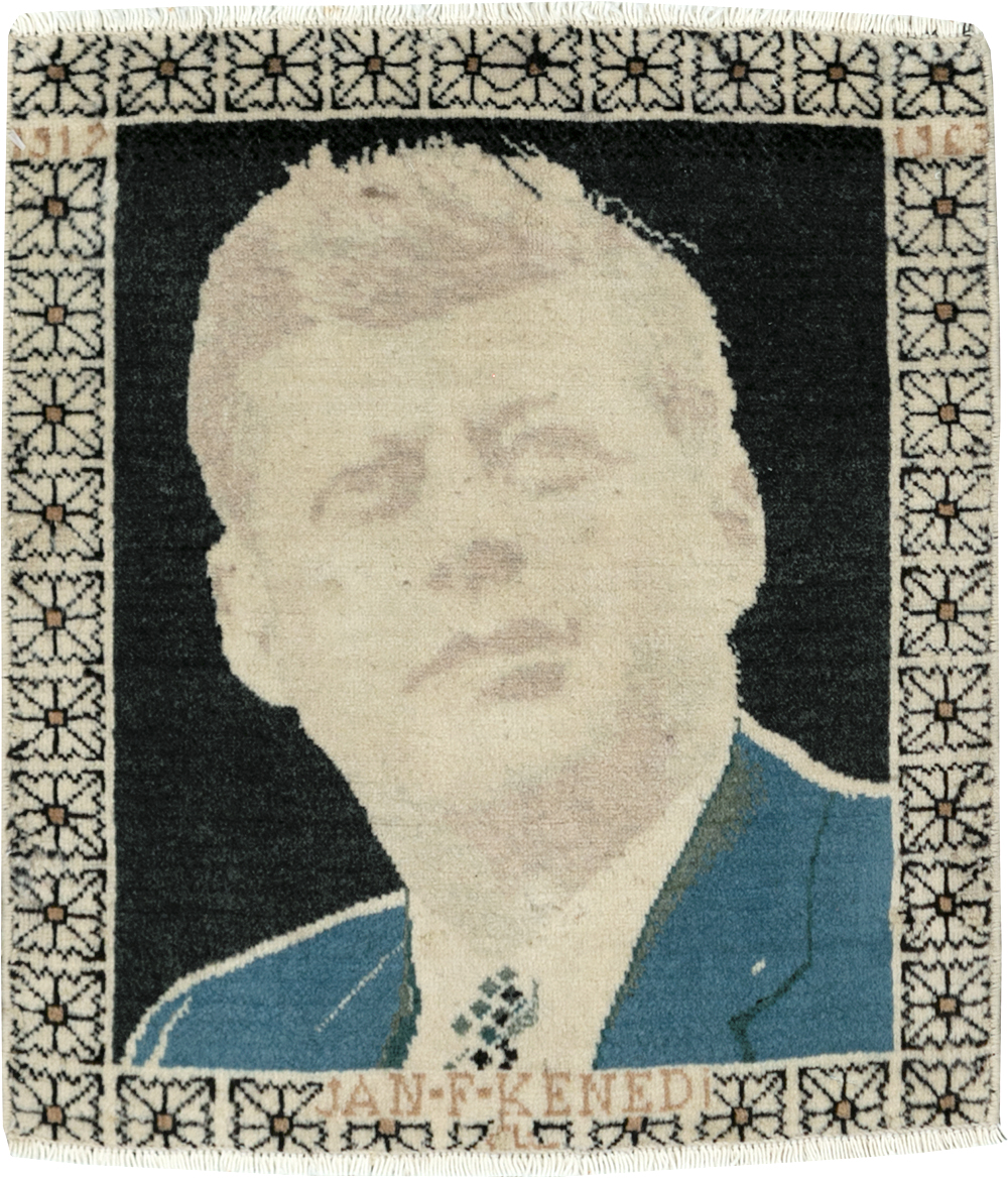 Vintage Persian Tabriz Pictorial Rug (Pair: 2 of 2), No.26710 - Gsblank