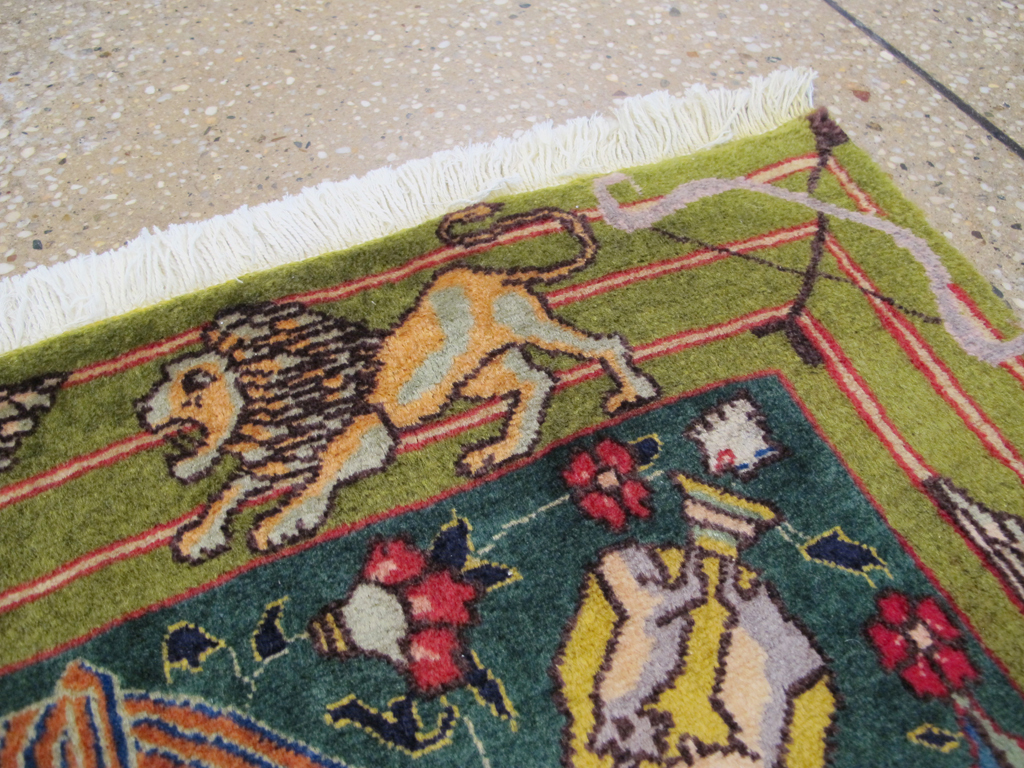 Vintage Persian Tabriz Pictorial Rug, No.26715 - Gsblank