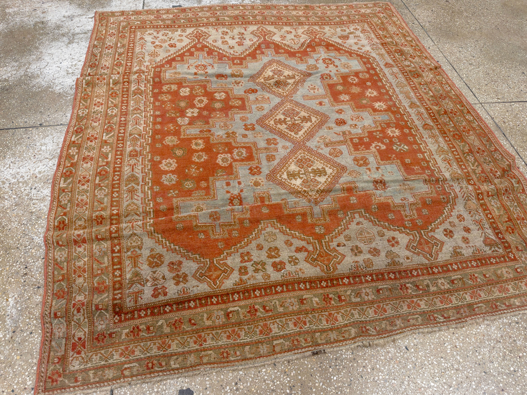 Antique Persian Afshar Accent Rug, No.26729 - Gsblank