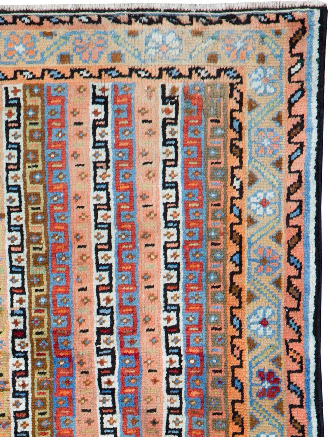 Vintage Persian Mahal Rug, No.26732 - Gsblank