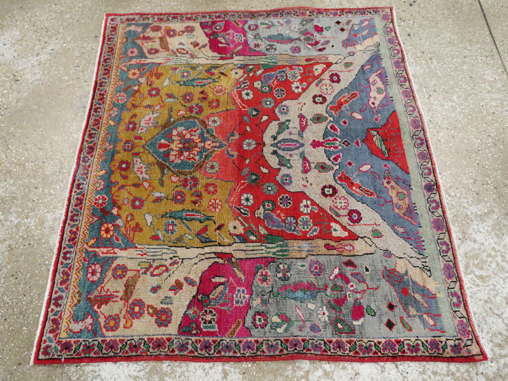 Vintage Persian Pictorial Tabriz Rug, No.26733 - Gsblank