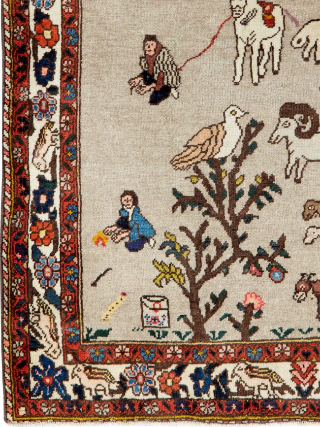 Vintage Persian Tabriz Pictorial Rug, No.26740 - Gsblank