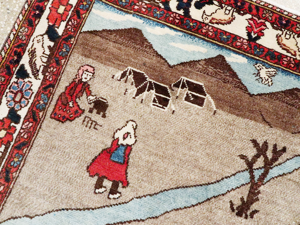 Vintage Persian Tabriz Pictorial Rug, No.26740 - Gsblank