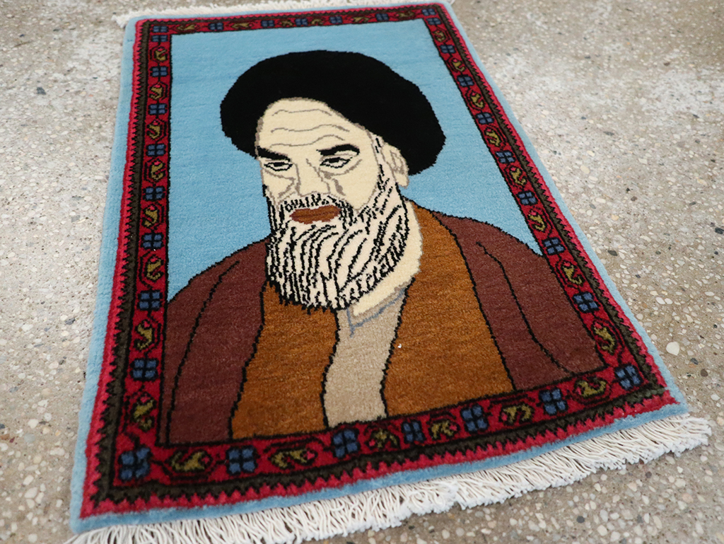 Vintage Persian Mahal Pictorial Rug, No.26744 - Gsblank