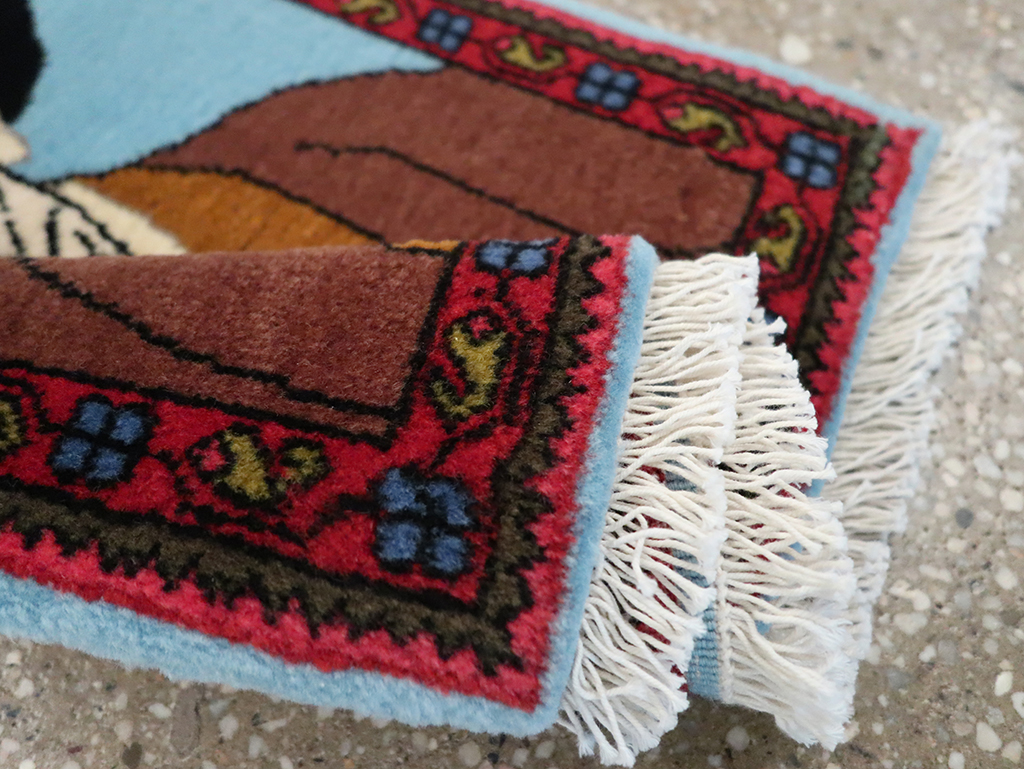 Vintage Persian Mahal Pictorial Rug, No.26744 - Gsblank