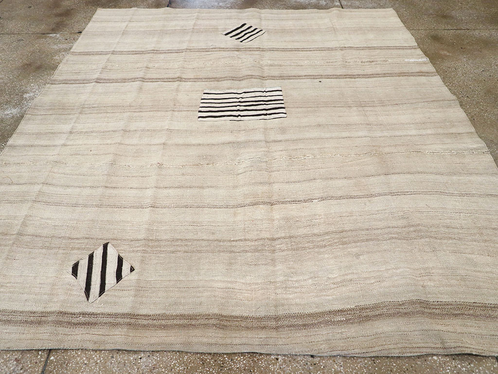 Vintage Persian Flatweave Kilim Accent Rug, No.26757 - Gsblank