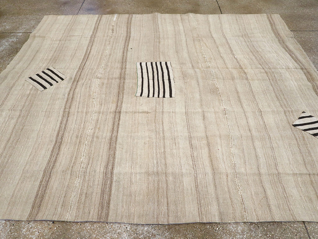 Vintage Persian Flatweave Kilim Accent Rug, No.26757 - Gsblank