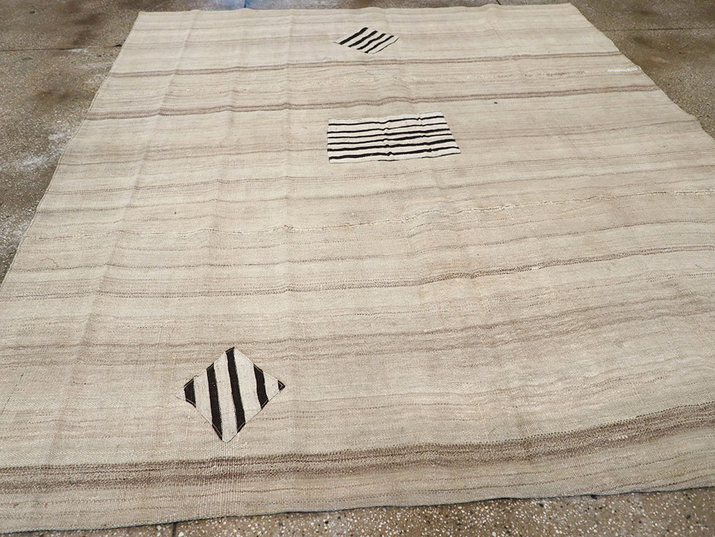 Vintage Persian Flatweave Kilim Accent Rug, No.26757 - Gsblank