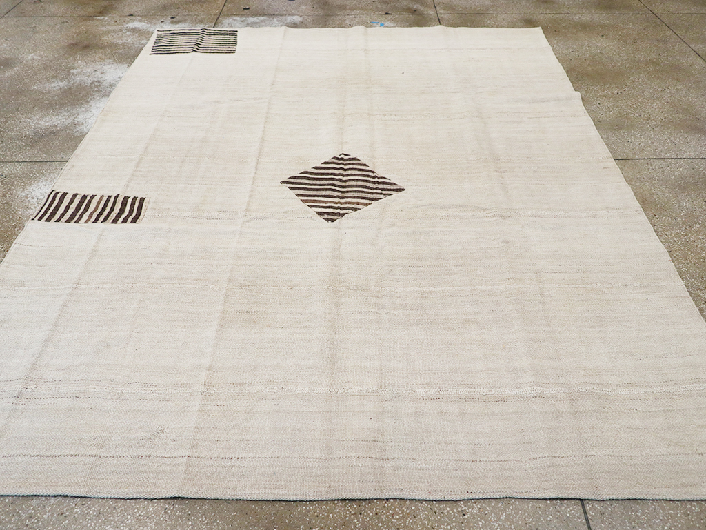 Vintage Persian Flatweave Kilim Accent Carpet, No.26758 - Gsblank