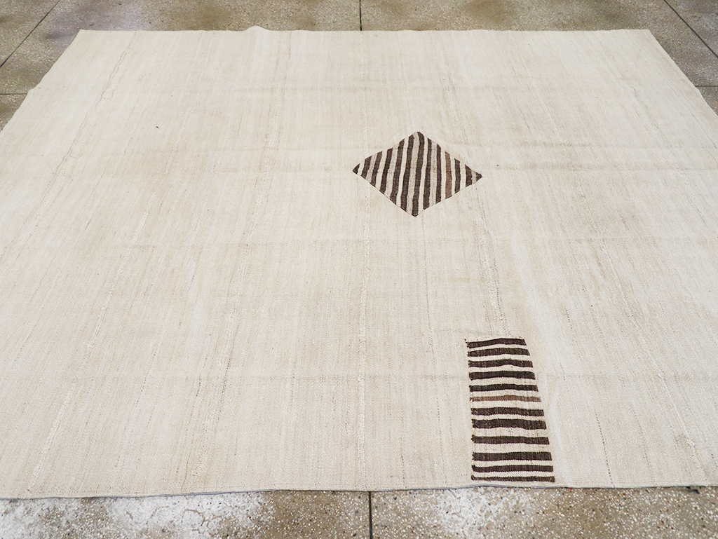 Vintage Persian Flatweave Kilim Accent Carpet, No.26758 - Gsblank