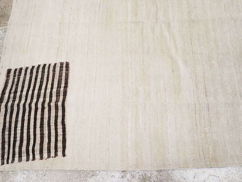 Vintage Persian Flatweave Kilim Accent Carpet, No.26758 - Gsblank