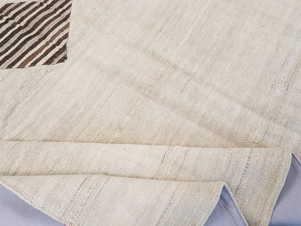 Vintage Persian Flatweave Kilim Accent Carpet, No.26758 - Gsblank