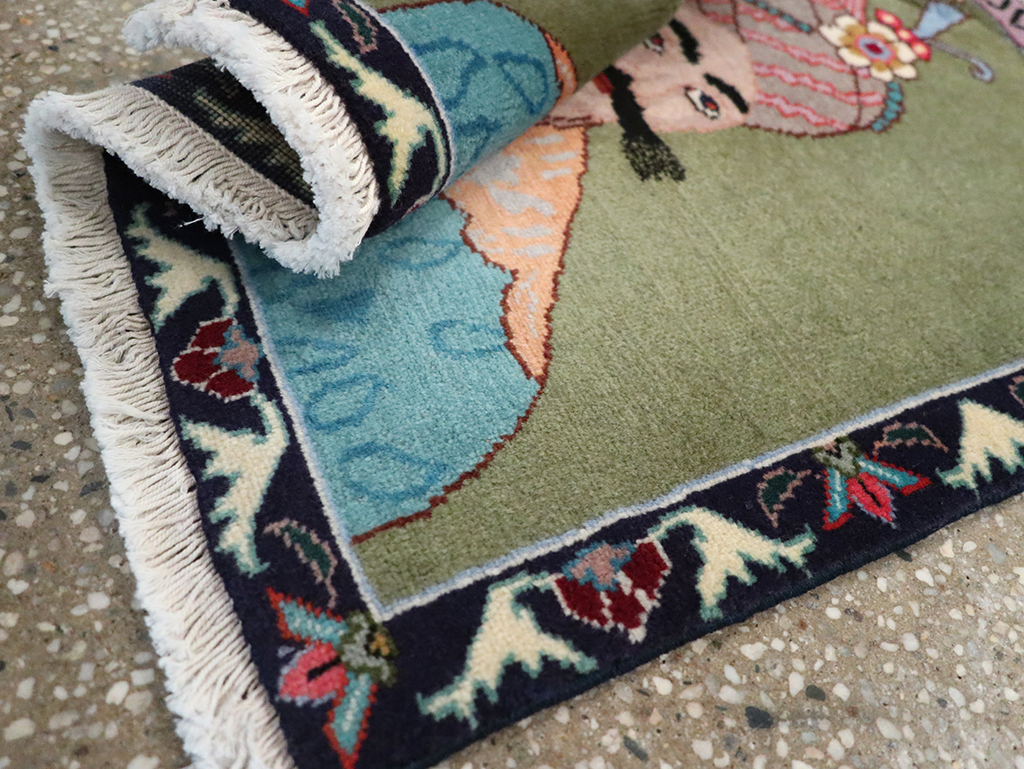 Vintage Persian Tabriz Pictorial Rug, No.26761 - Gsblank