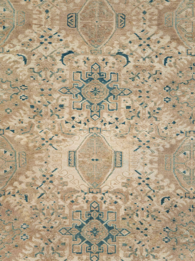 Vintage Persian Karajeh Small Room Size Carpet, No.26772 - Gsblank