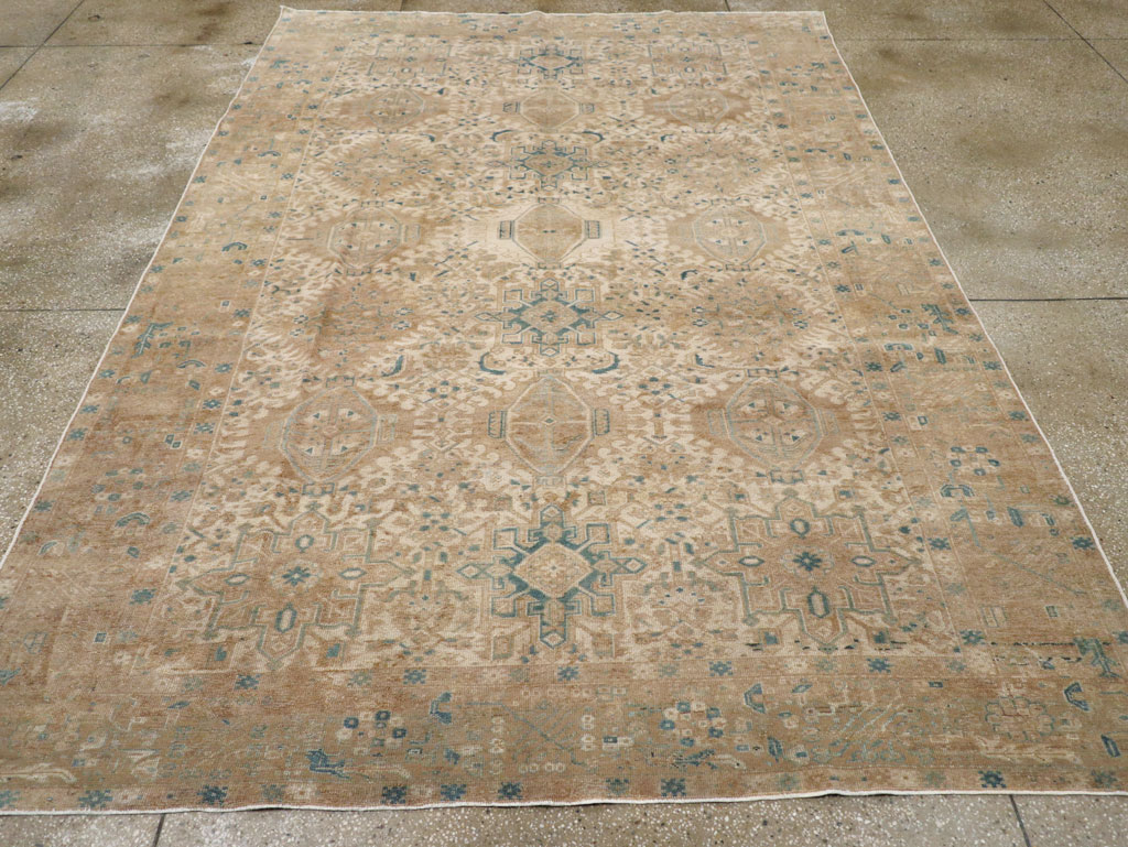 Vintage Persian Karajeh Small Room Size Carpet, No.26772 - Gsblank